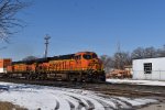 BNSF 8370 5203